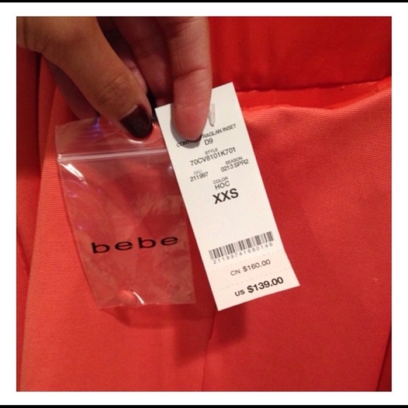 Bebe Contrast Raglan Inset Dress - Picture 2 of 2